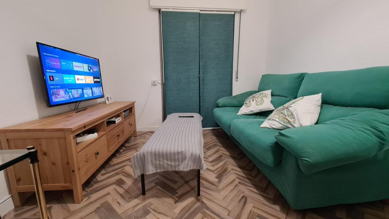 Apartamento Nana - Wifi Y Netflix Apartment Valladolid Ngoại thất bức ảnh